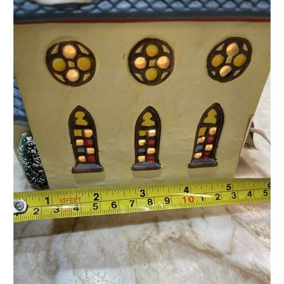 Vintage Dickensville Porcelain Lighted House Church NOMA Christmas Village 1994 - Picture 13 of 14